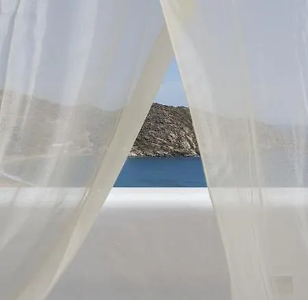 Hide Out