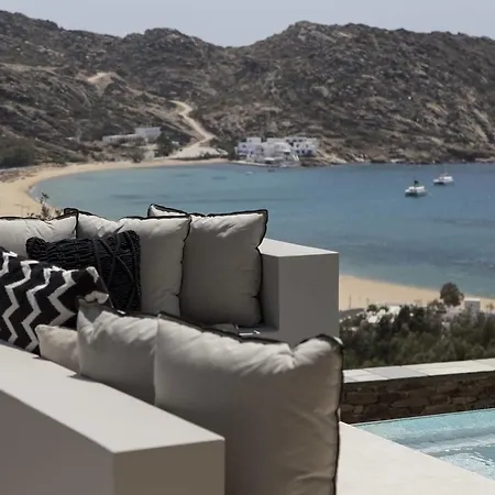 Hide Out 4* Mylopotas