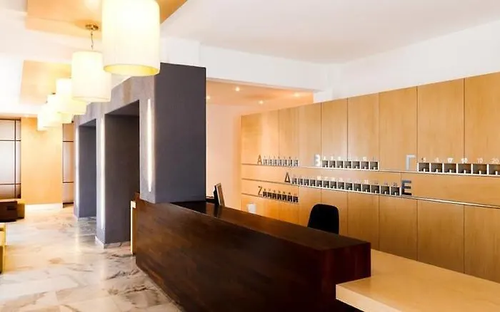 Aparthotel Hide Out Mylopotas