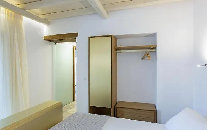 Aparthotel Hide Out Mylopotas